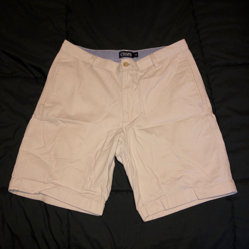 Light Chaps Khaki Shorts.